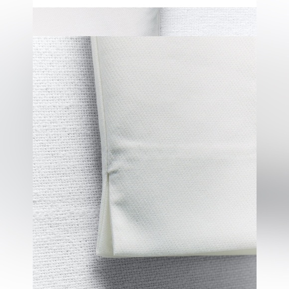 Zara white jogger waist pants with black elastic band - Picture 4 of 14